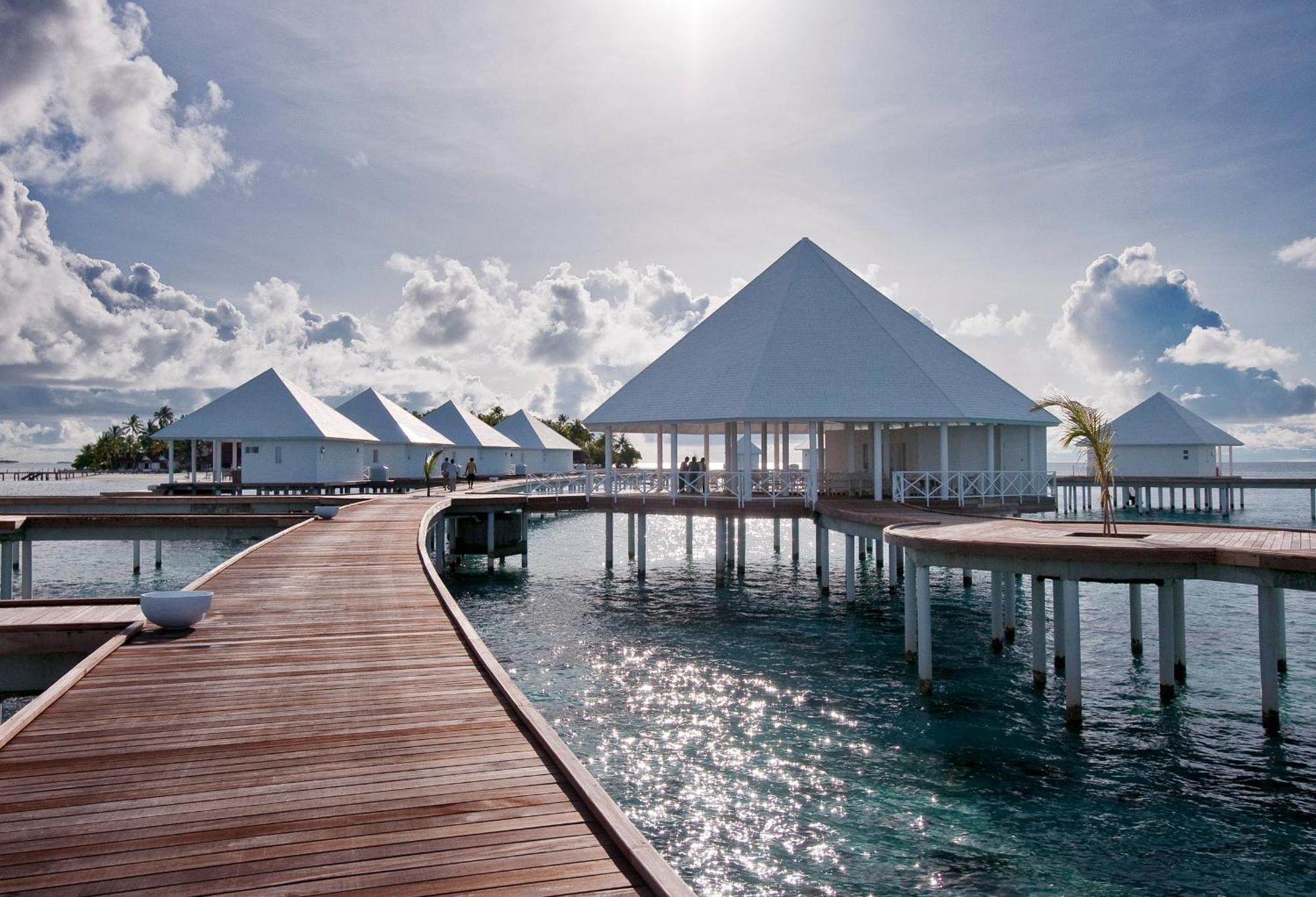 Diamonds Thudufushi Maldives Resort & Spa Thundufushi Екстериор снимка